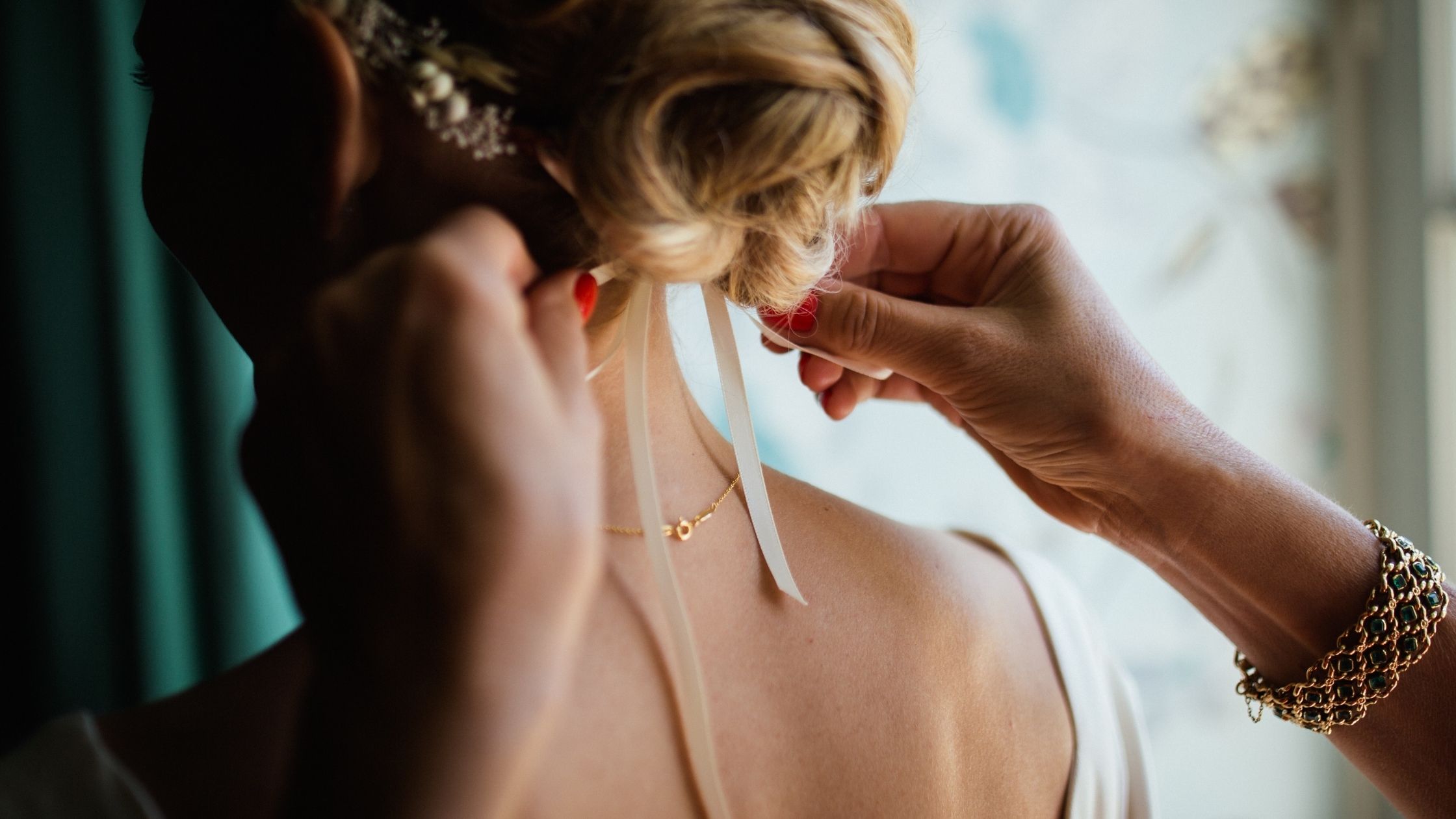 Wedding Hair Trends We’ll See in 2022